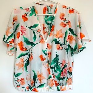 Sienna Sky Tropical Floral Blouse size Small